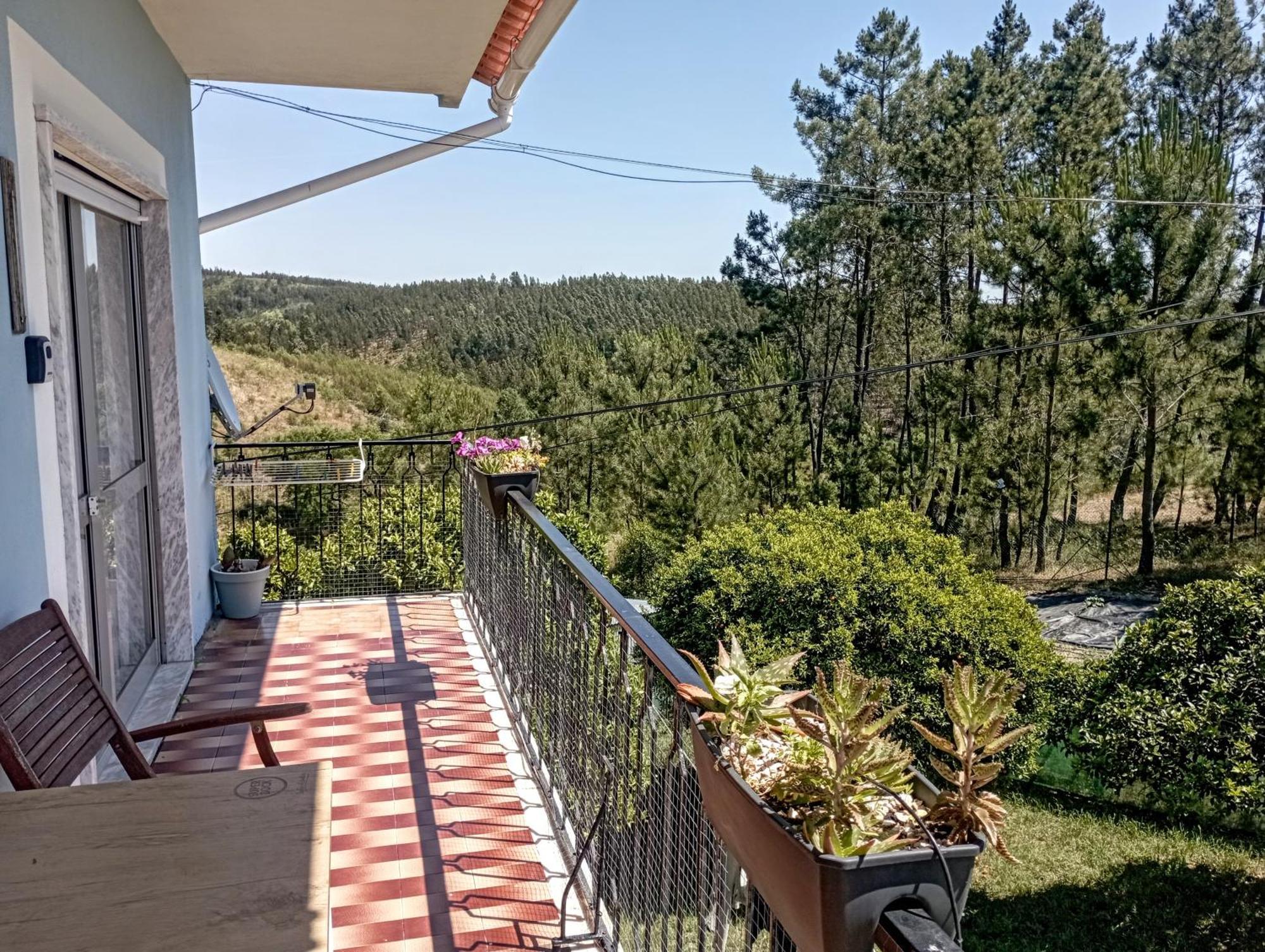 Sunset Vista Apartment B Масан Экстерьер фото